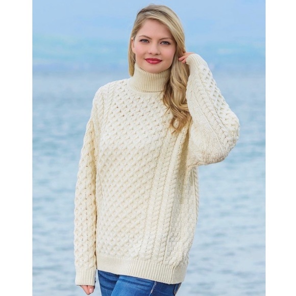 Aran Crafts turtle neck sweater SZ Small 100% Wool - Picture 4 of 6